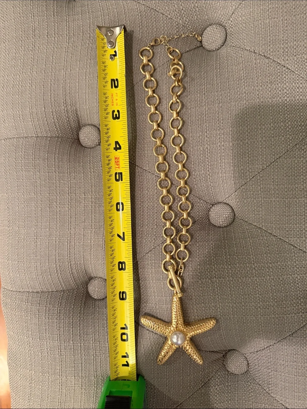 Gold Starfish Pendant Necklace - Unbranded